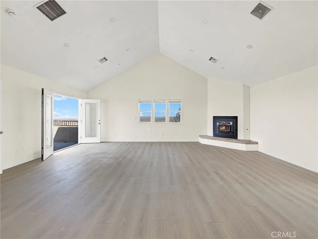 2575 2575 Rale, Palmdale, California 93550 home-pic-11